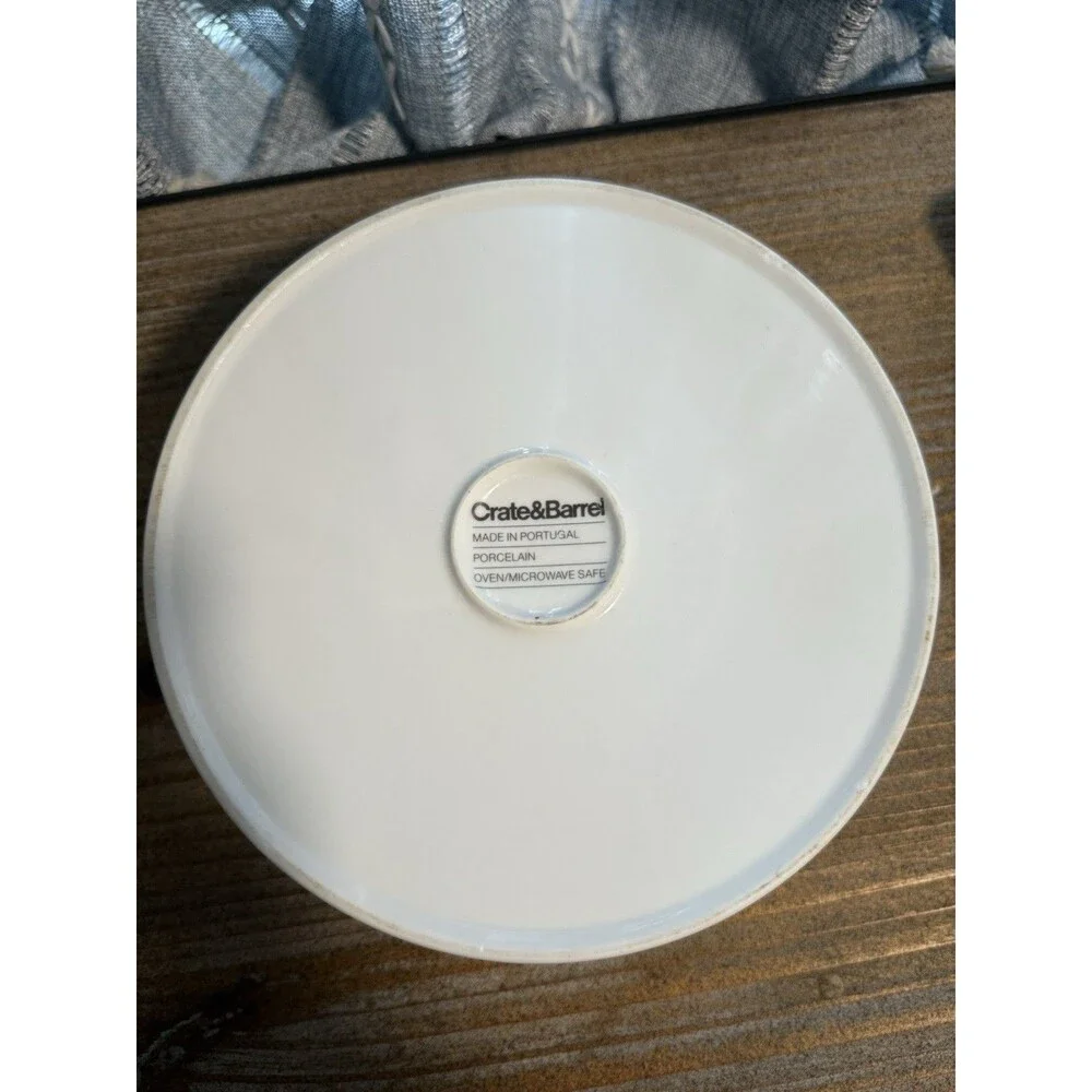 Crate & Barrel Large Serving or Centerpiece Bowl Ceramic 8.5” Diameter